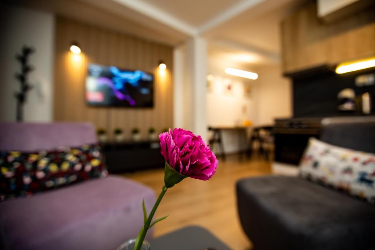 Charming Apartment In Shtip'S Downtown Stip Luaran gambar