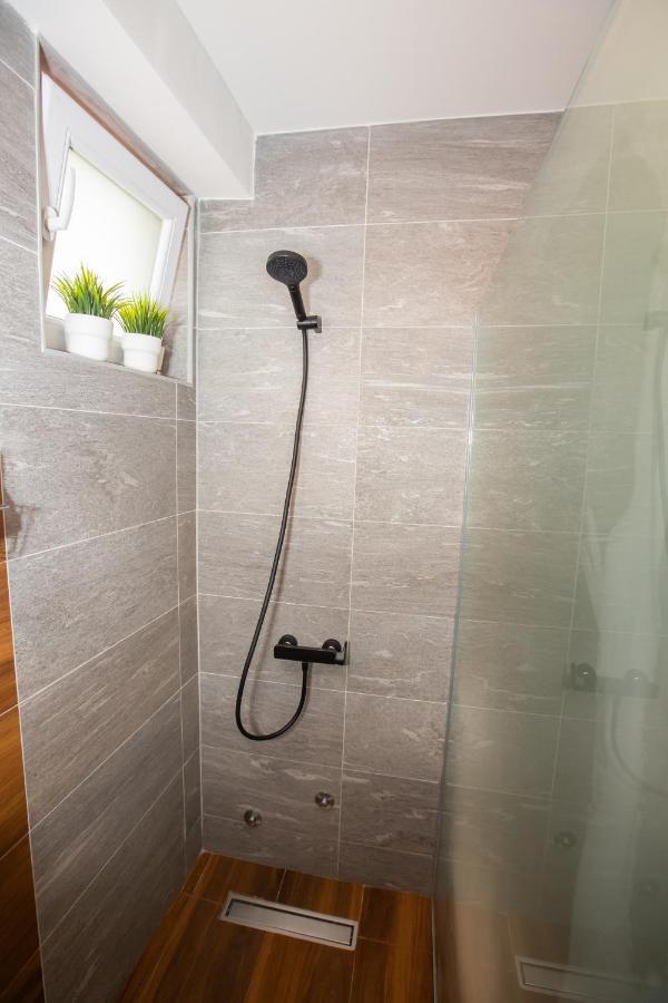 Charming Apartment In Shtip'S Downtown Stip Luaran gambar